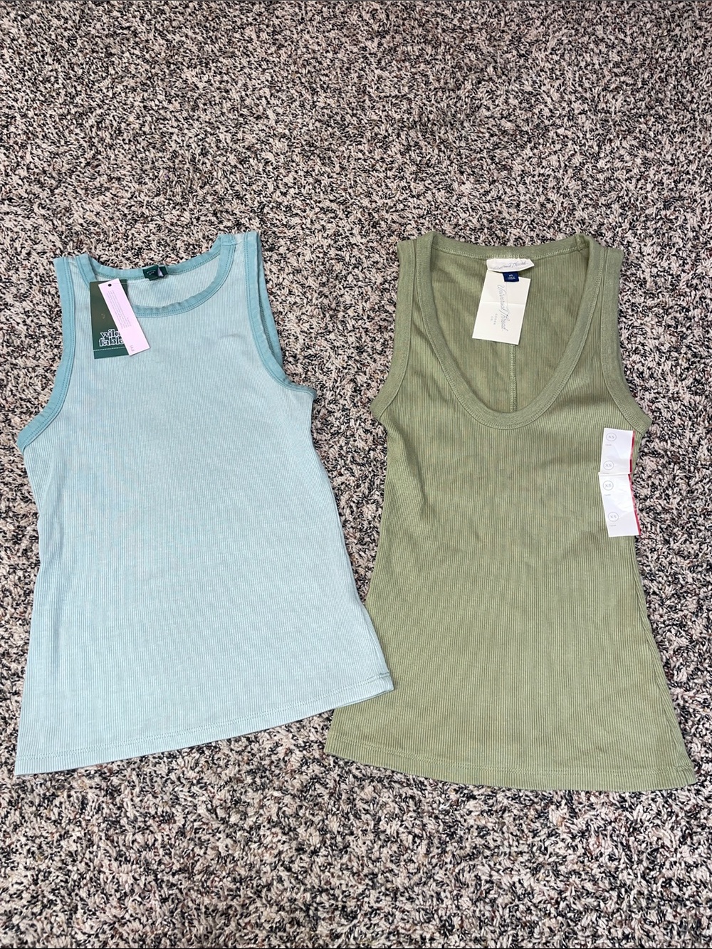 Classic Ribbed Tank Top Bundle Size XS Green & Teal | NWT